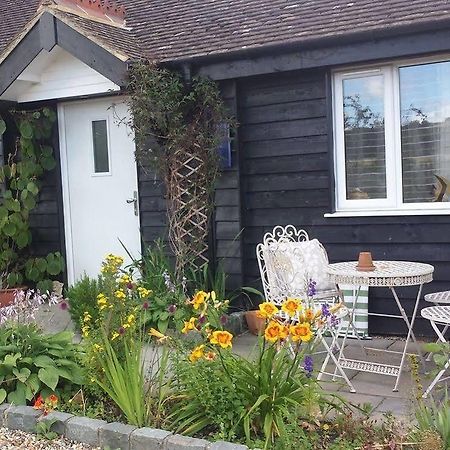 Stable Oak Cottages 메이드스톤 외부 사진