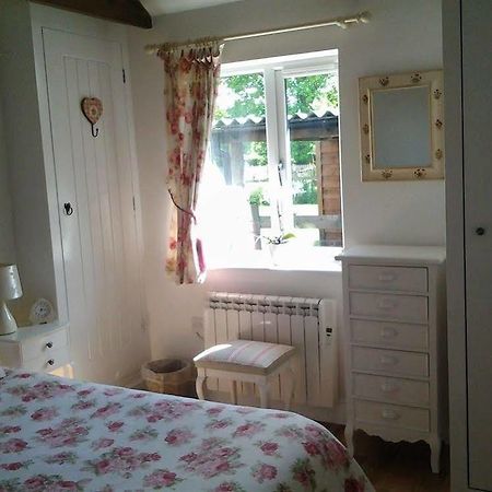 Stable Oak Cottages 메이드스톤 외부 사진